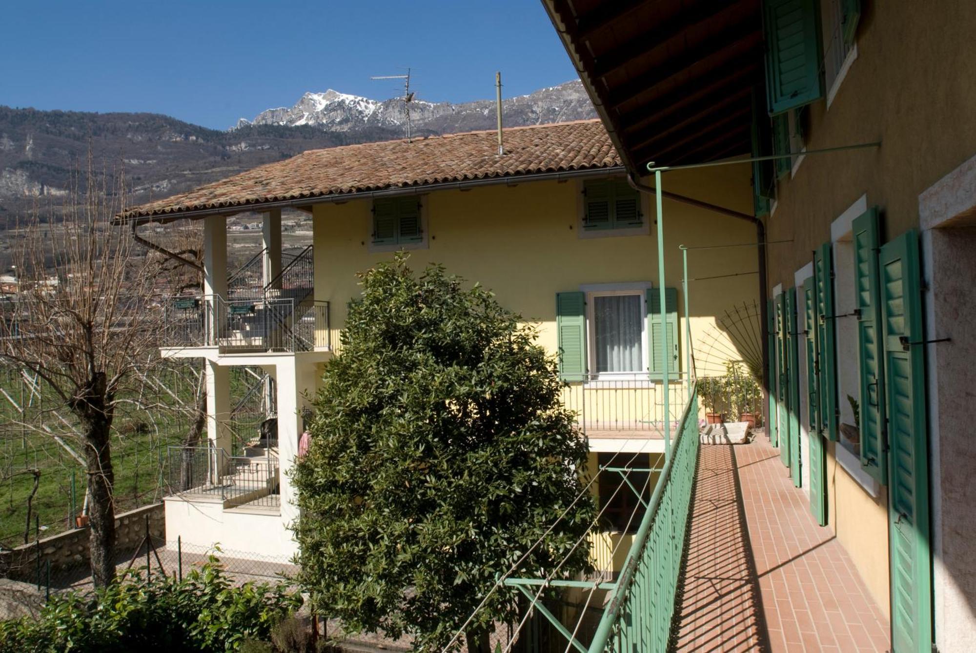 Casa Del Noce Hotel Rovereto  Exterior foto